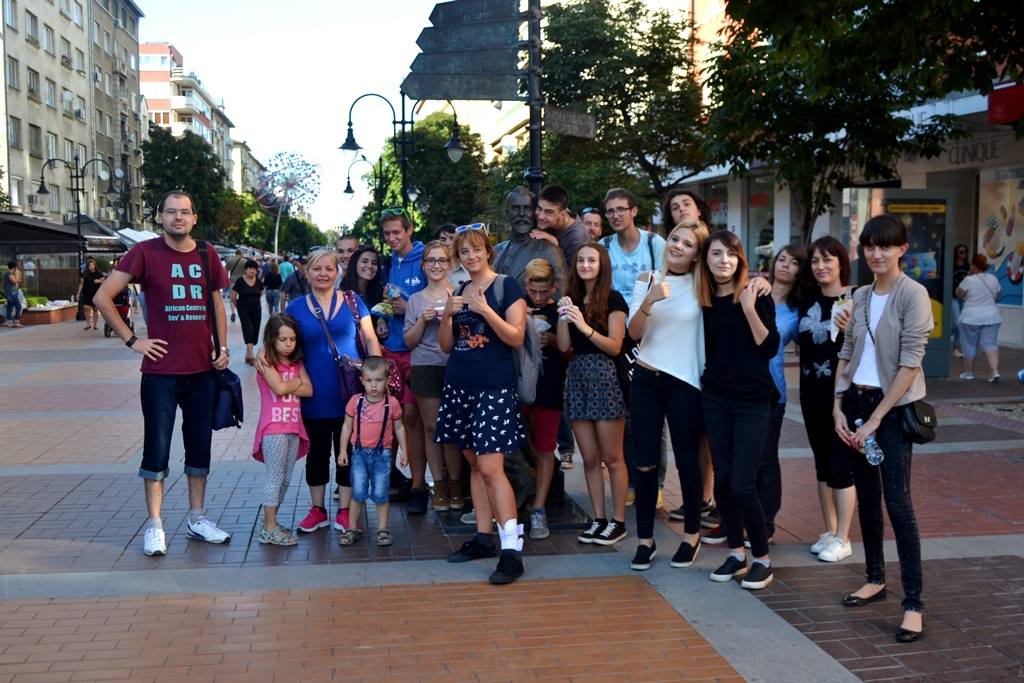 Среща-разговор с Роси Михова за новата ѝ книга "ТРИМА НАСАМЕ. Задочни разговори с Макс Фриш"