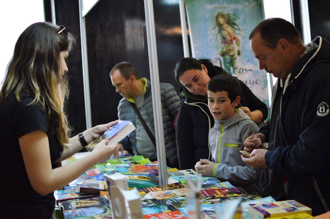 POIESIS/POLEMOS: Боряна Кацарска за поезията на Цочо Бояджиев