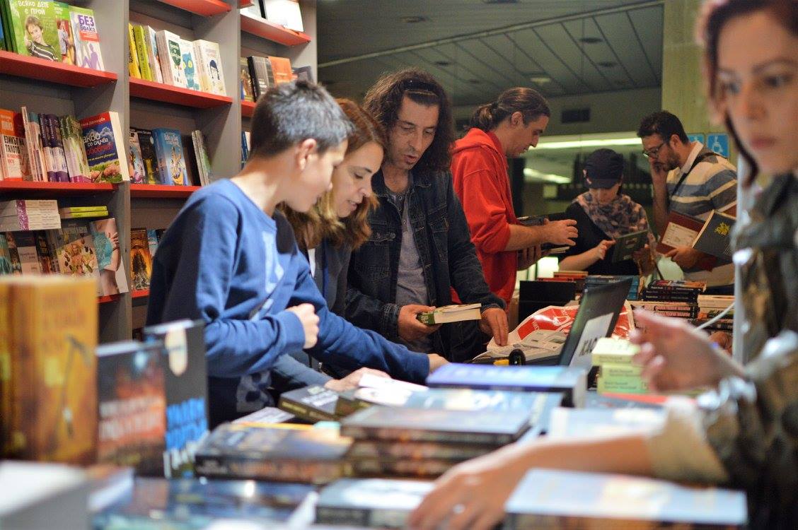 POIESIS/POLEMOS: Боряна Кацарска за поезията на Цочо Бояджиев