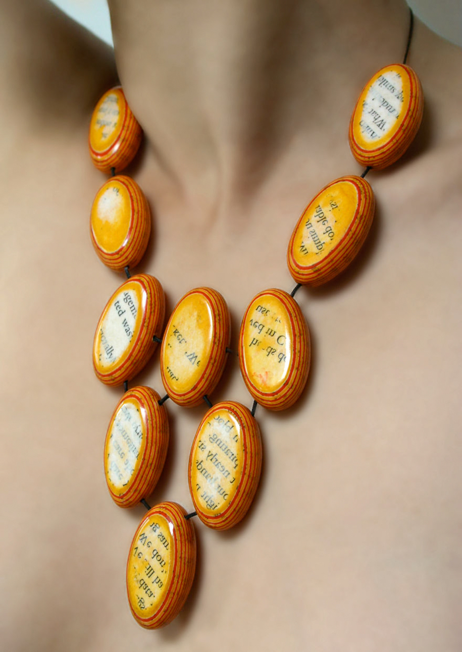 Среща-разговор с Роси Михова за новата ѝ книга "ТРИМА НАСАМЕ. Задочни разговори с Макс Фриш"