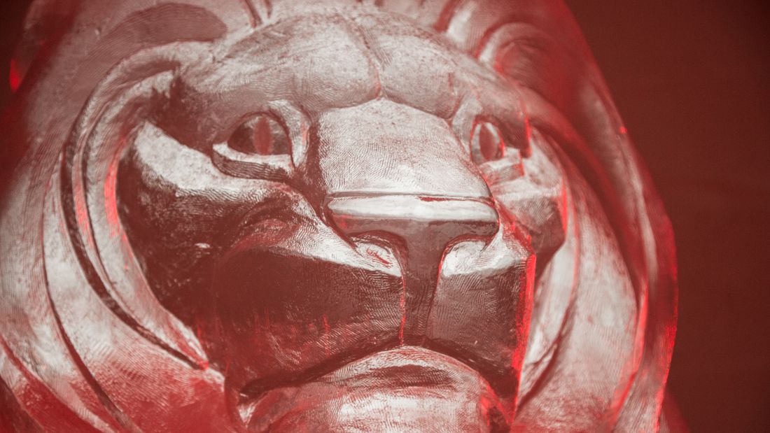 POIESIS/POLEMOS: Боряна Кацарска за поезията на Цочо Бояджиев