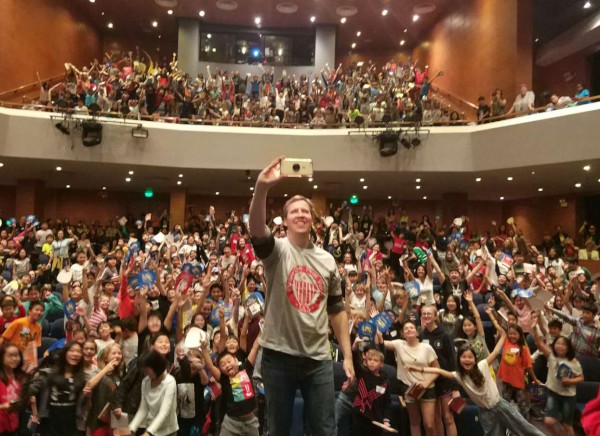 POIESIS/POLEMOS: Боряна Кацарска за поезията на Цочо Бояджиев