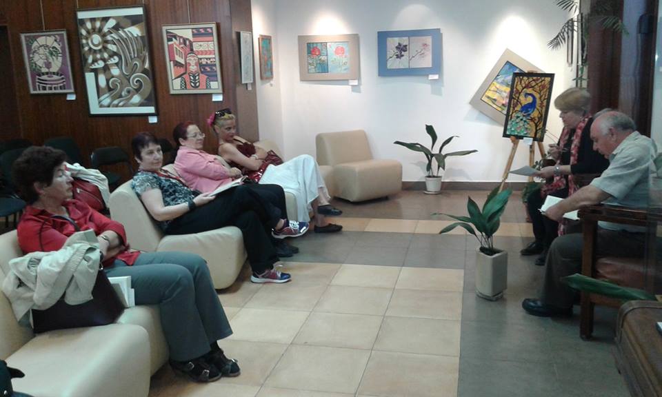 Среща-разговор с Роси Михова за новата ѝ книга "ТРИМА НАСАМЕ. Задочни разговори с Макс Фриш"