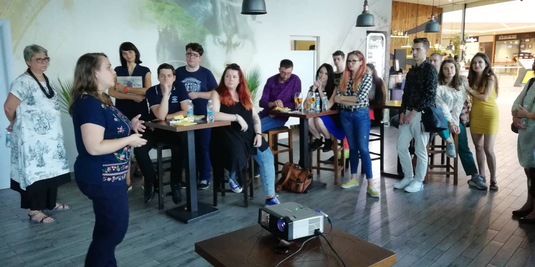 Среща-разговор с Роси Михова за новата ѝ книга "ТРИМА НАСАМЕ. Задочни разговори с Макс Фриш"