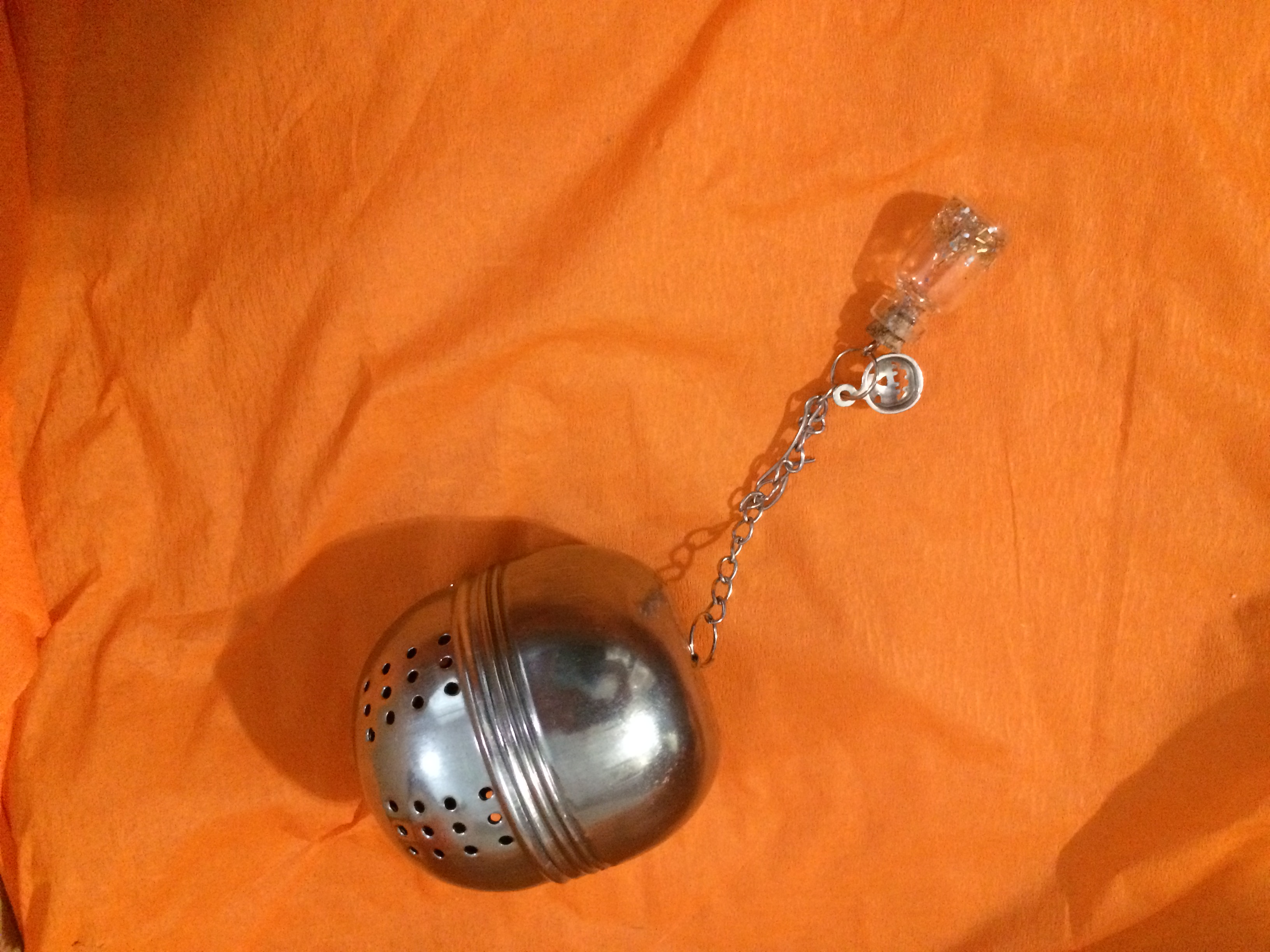 Среща-разговор с Роси Михова за новата ѝ книга "ТРИМА НАСАМЕ. Задочни разговори с Макс Фриш"