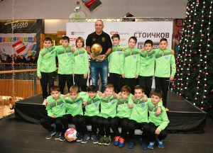 Среща-разговор с Роси Михова за новата ѝ книга "ТРИМА НАСАМЕ. Задочни разговори с Макс Фриш"