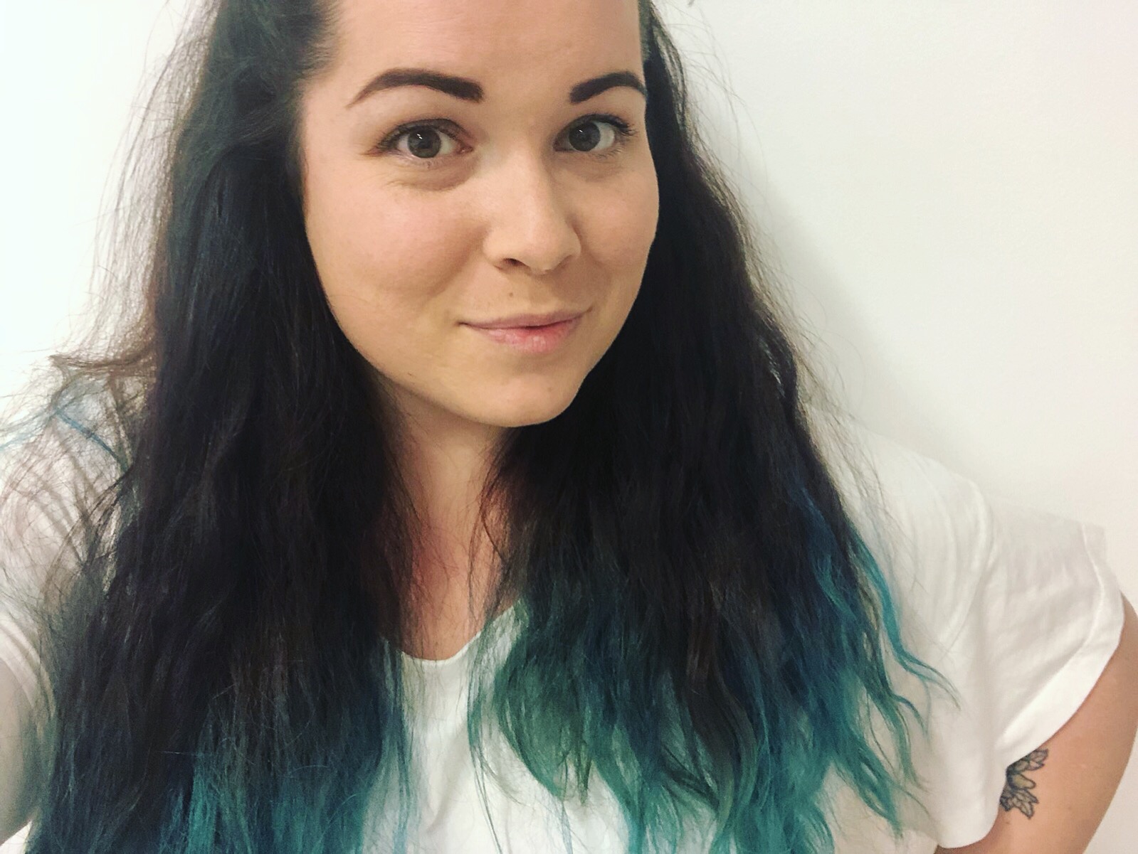 Среща-разговор с Роси Михова за новата ѝ книга "ТРИМА НАСАМЕ. Задочни разговори с Макс Фриш"