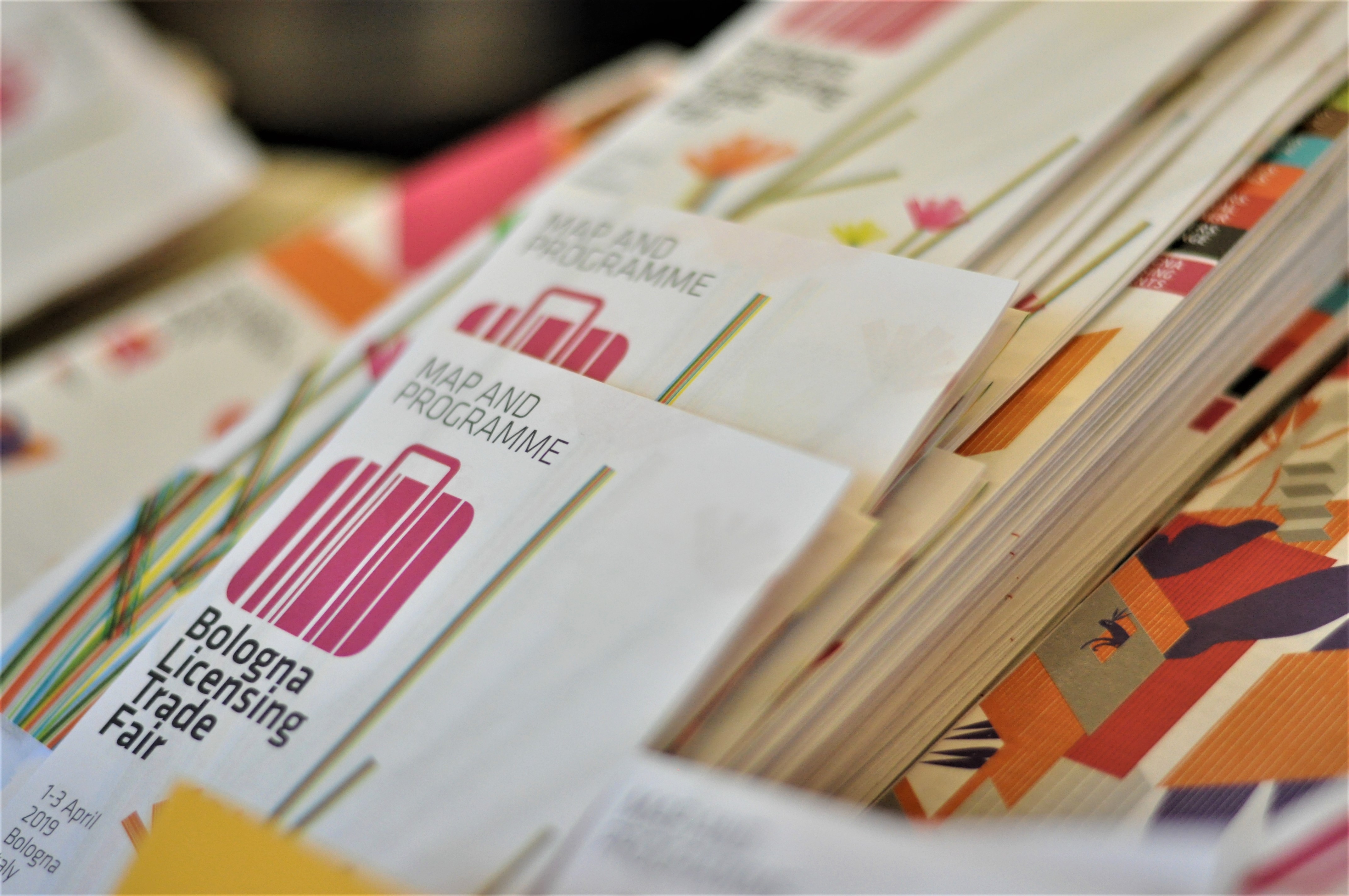 Среща-разговор с Роси Михова за новата ѝ книга "ТРИМА НАСАМЕ. Задочни разговори с Макс Фриш"