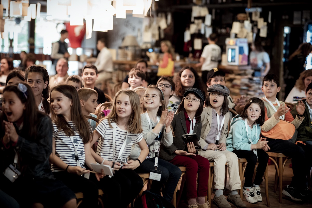 Среща-разговор с Роси Михова за новата ѝ книга "ТРИМА НАСАМЕ. Задочни разговори с Макс Фриш"