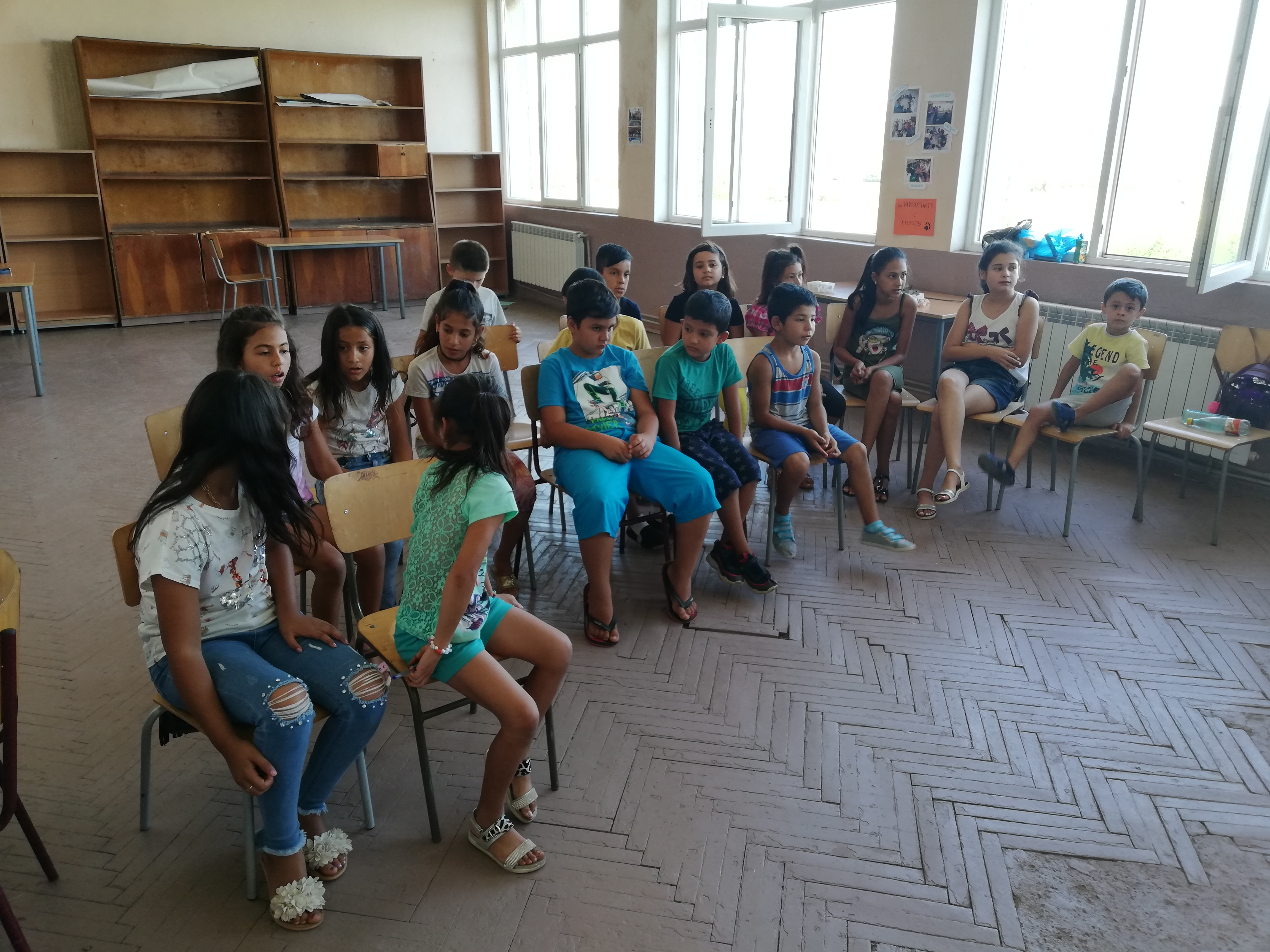 Среща-разговор с Роси Михова за новата ѝ книга "ТРИМА НАСАМЕ. Задочни разговори с Макс Фриш"