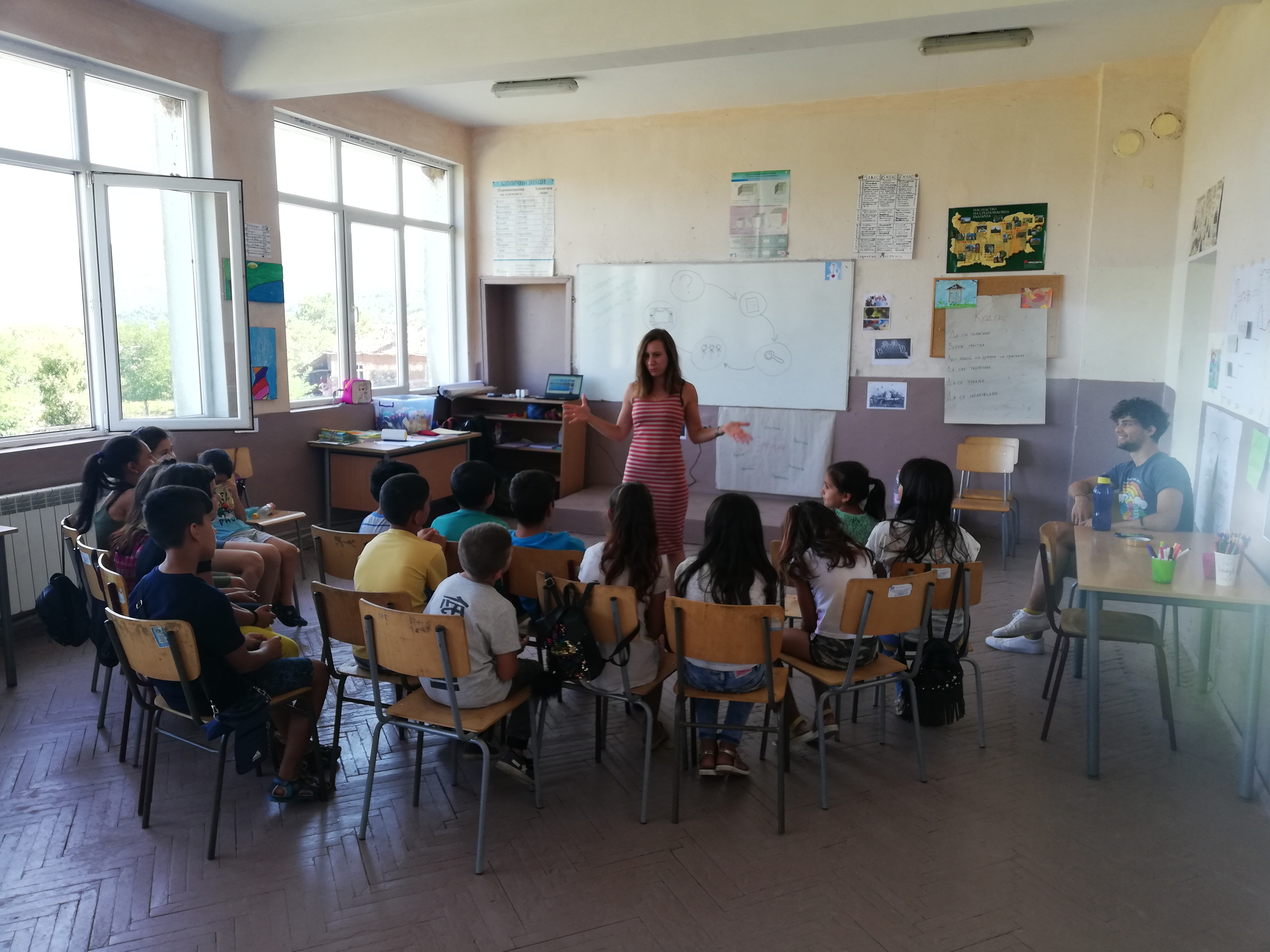 Среща-разговор с Роси Михова за новата ѝ книга "ТРИМА НАСАМЕ. Задочни разговори с Макс Фриш"