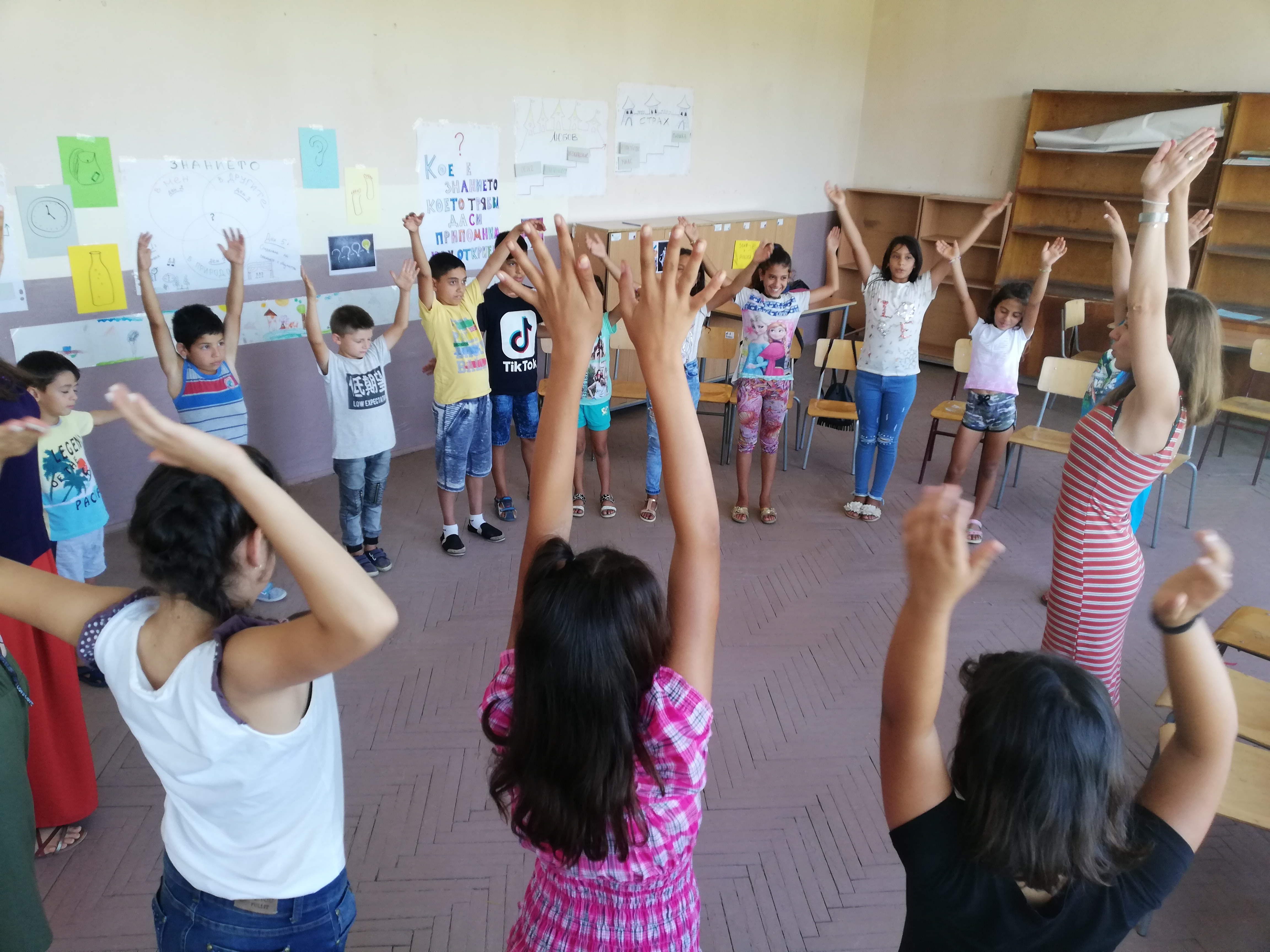 Среща-разговор с Роси Михова за новата ѝ книга "ТРИМА НАСАМЕ. Задочни разговори с Макс Фриш"