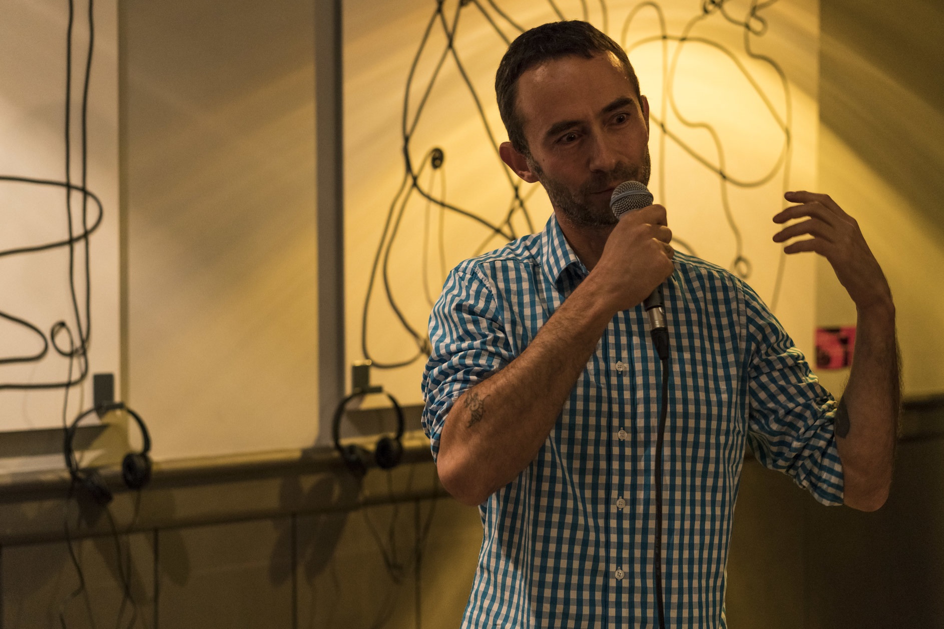 Среща-разговор с Роси Михова за новата ѝ книга "ТРИМА НАСАМЕ. Задочни разговори с Макс Фриш"