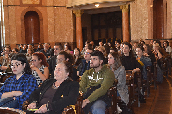 Среща-разговор с Роси Михова за новата ѝ книга "ТРИМА НАСАМЕ. Задочни разговори с Макс Фриш"