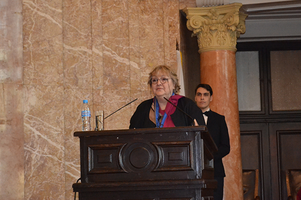 Среща-разговор с Роси Михова за новата ѝ книга "ТРИМА НАСАМЕ. Задочни разговори с Макс Фриш"