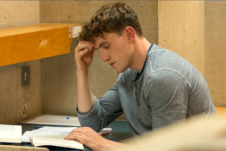 POIESIS/POLEMOS: Боряна Кацарска за поезията на Цочо Бояджиев