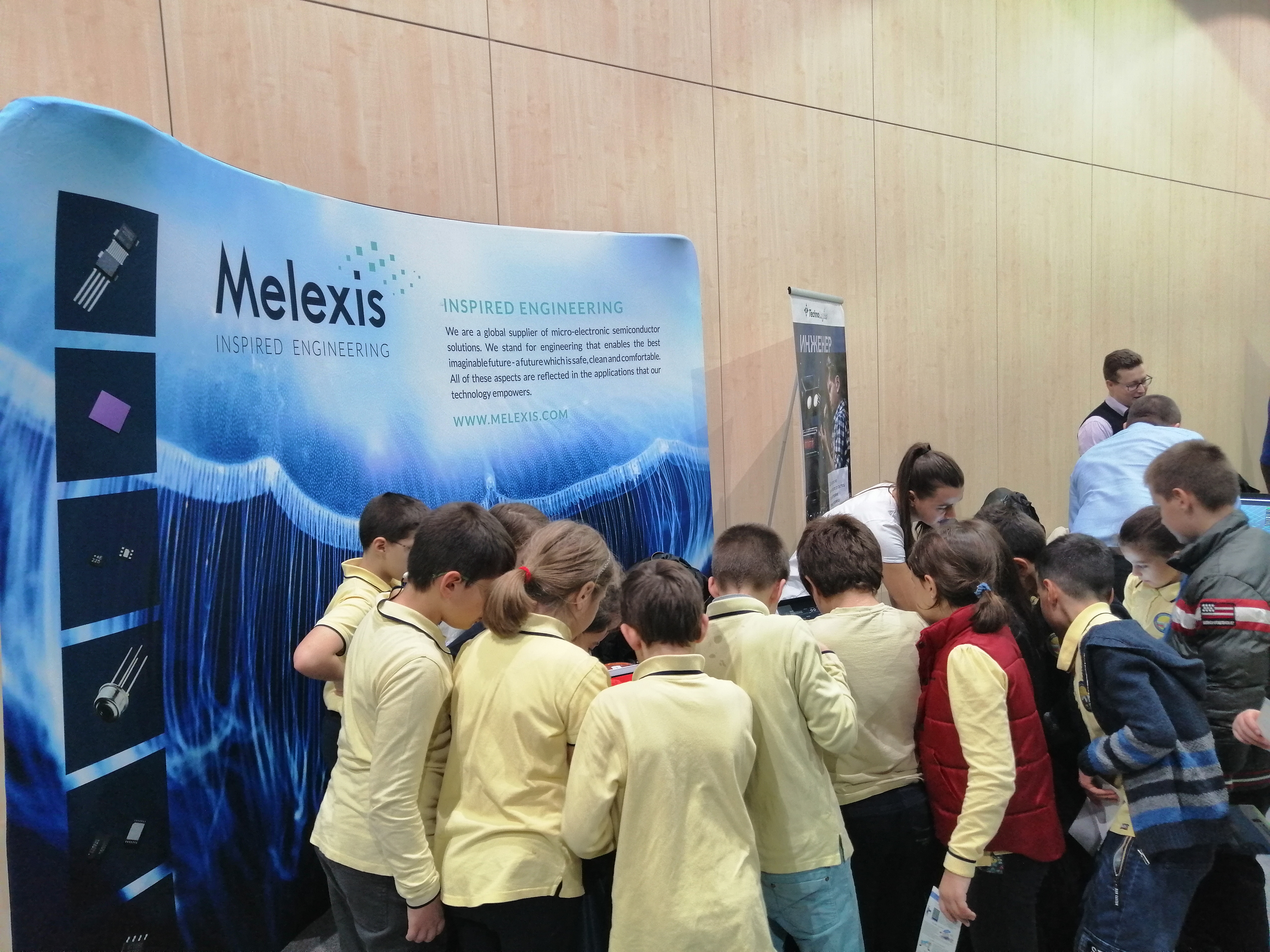 Среща-разговор с Роси Михова за новата ѝ книга "ТРИМА НАСАМЕ. Задочни разговори с Макс Фриш"