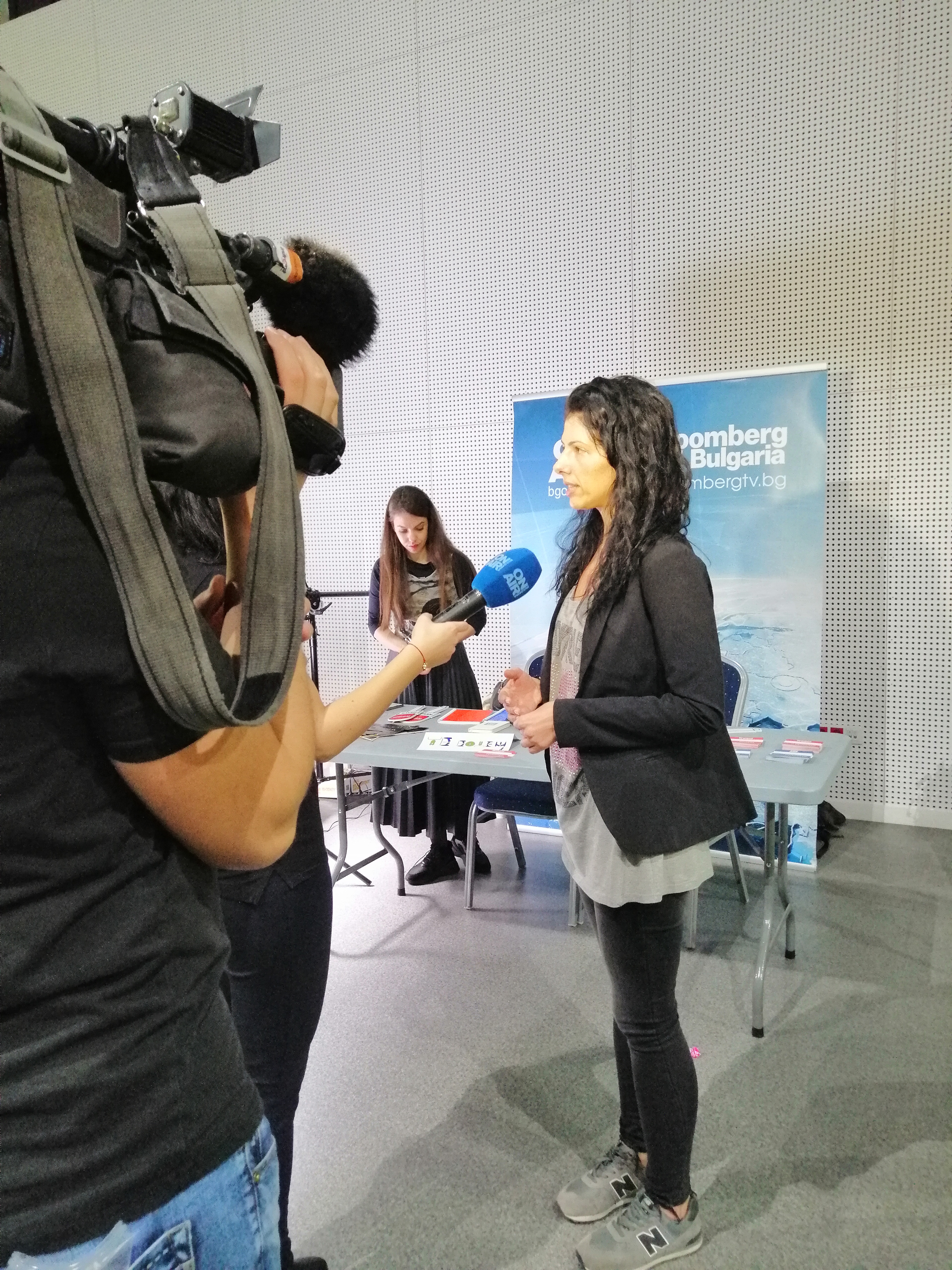 Среща-разговор с Роси Михова за новата ѝ книга "ТРИМА НАСАМЕ. Задочни разговори с Макс Фриш"