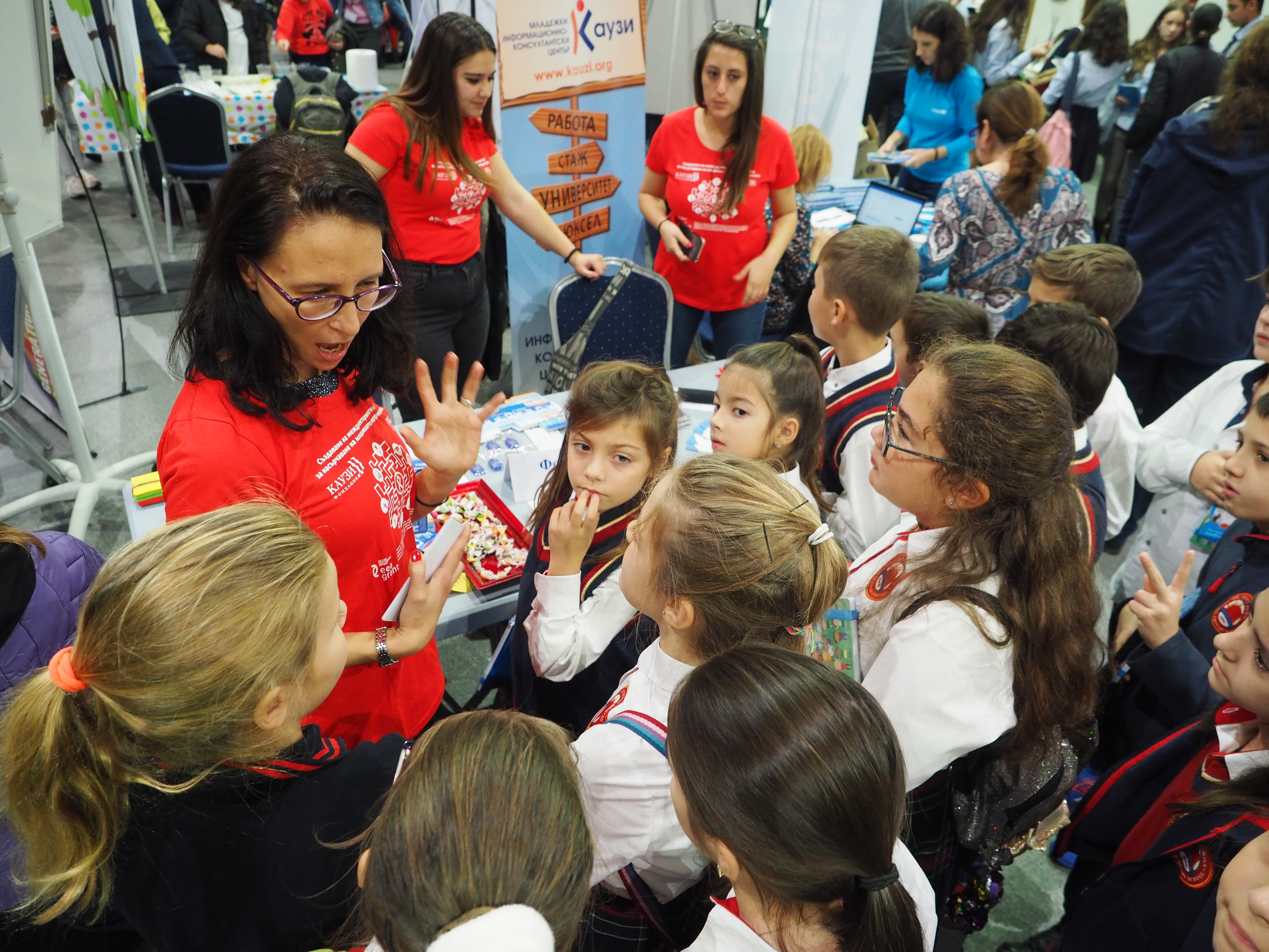 POIESIS/POLEMOS: Боряна Кацарска за поезията на Цочо Бояджиев