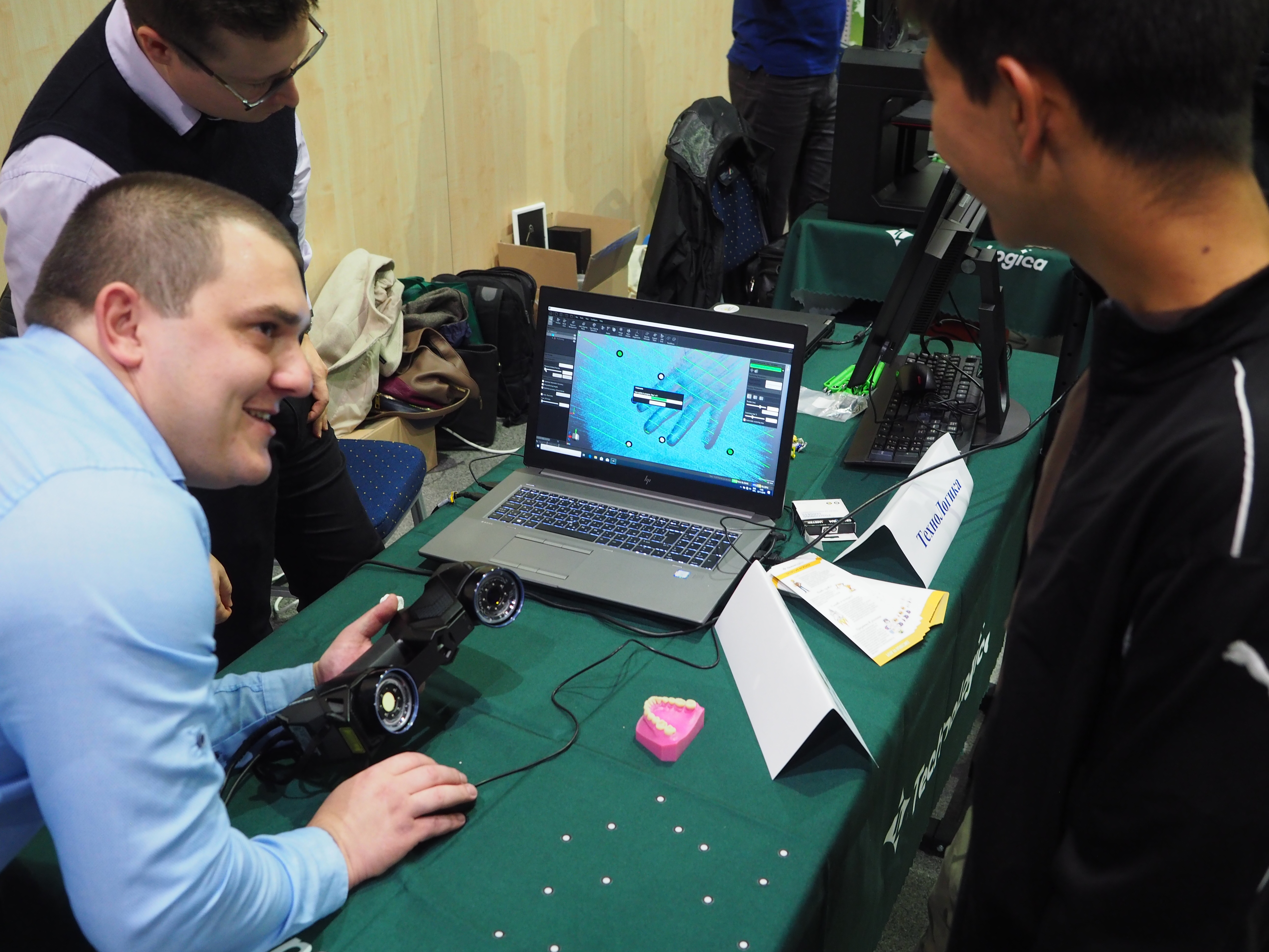 POIESIS/POLEMOS: Боряна Кацарска за поезията на Цочо Бояджиев