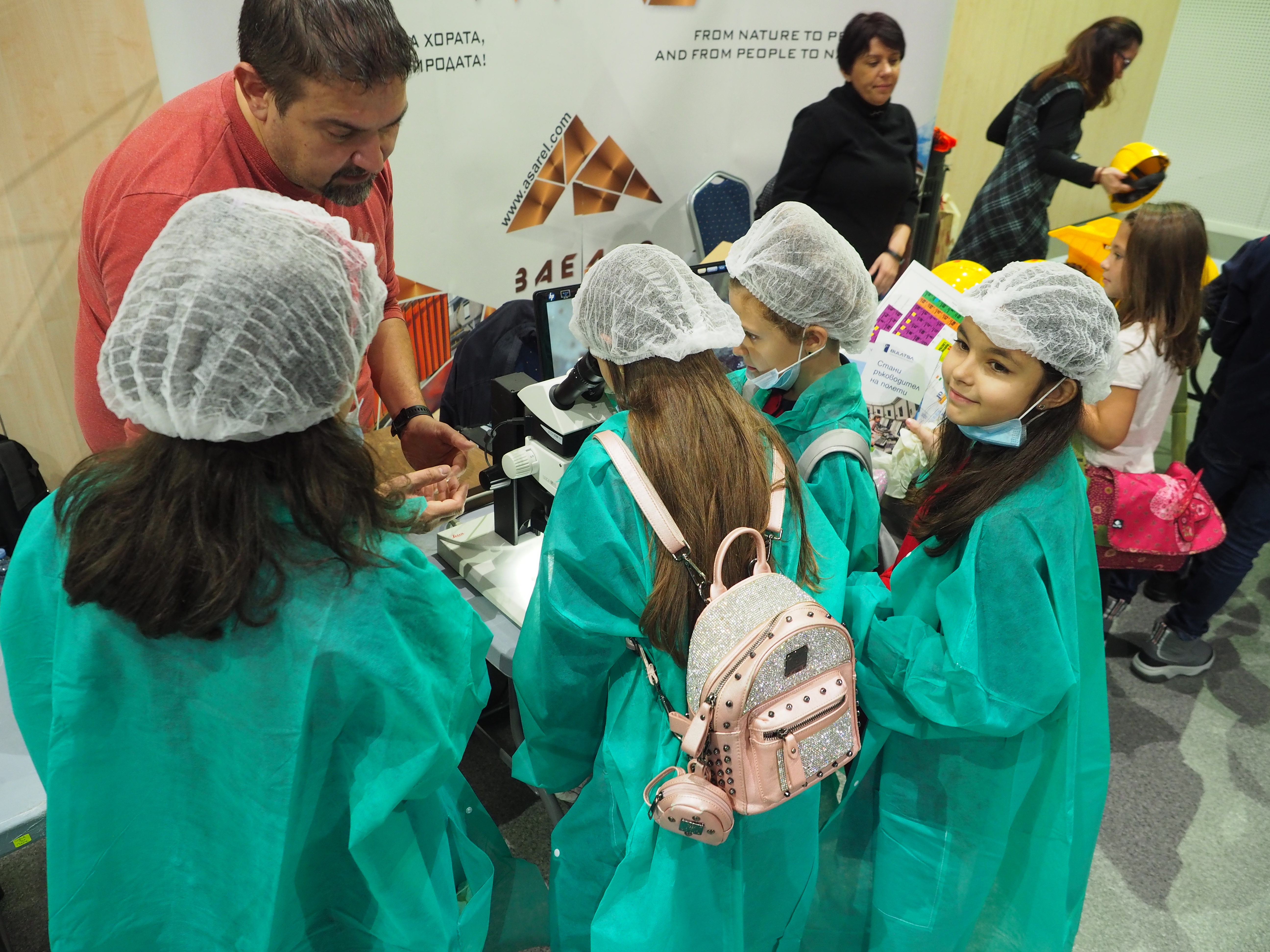 Среща-разговор с Роси Михова за новата ѝ книга "ТРИМА НАСАМЕ. Задочни разговори с Макс Фриш"