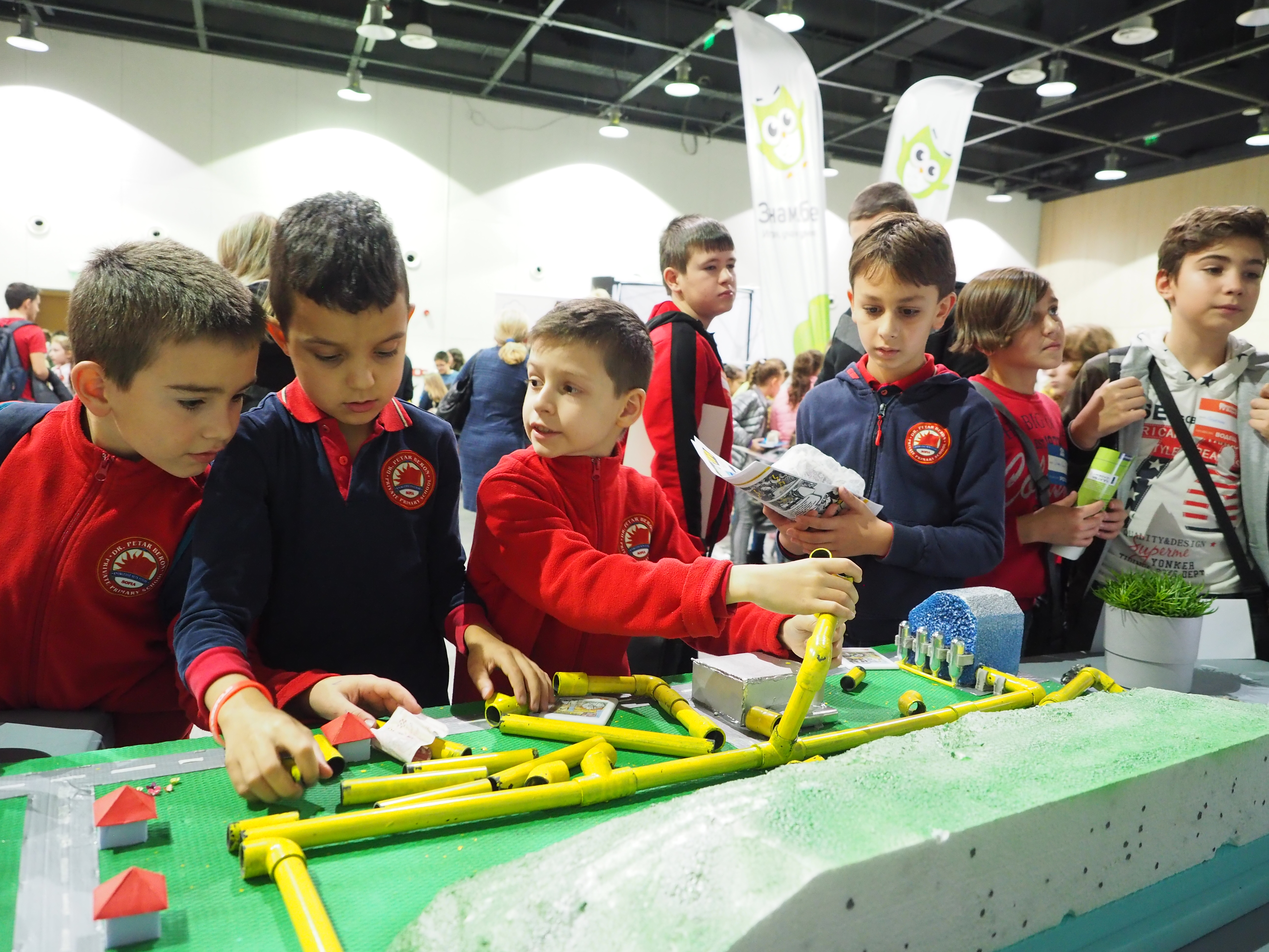 POIESIS/POLEMOS: Боряна Кацарска за поезията на Цочо Бояджиев