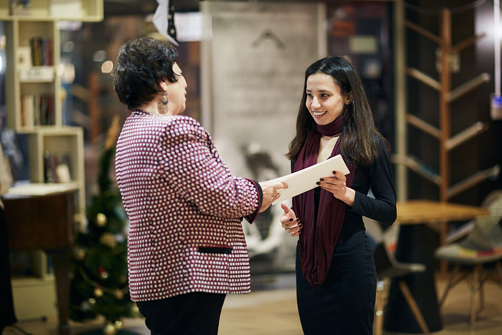 Среща-разговор с Роси Михова за новата ѝ книга "ТРИМА НАСАМЕ. Задочни разговори с Макс Фриш"