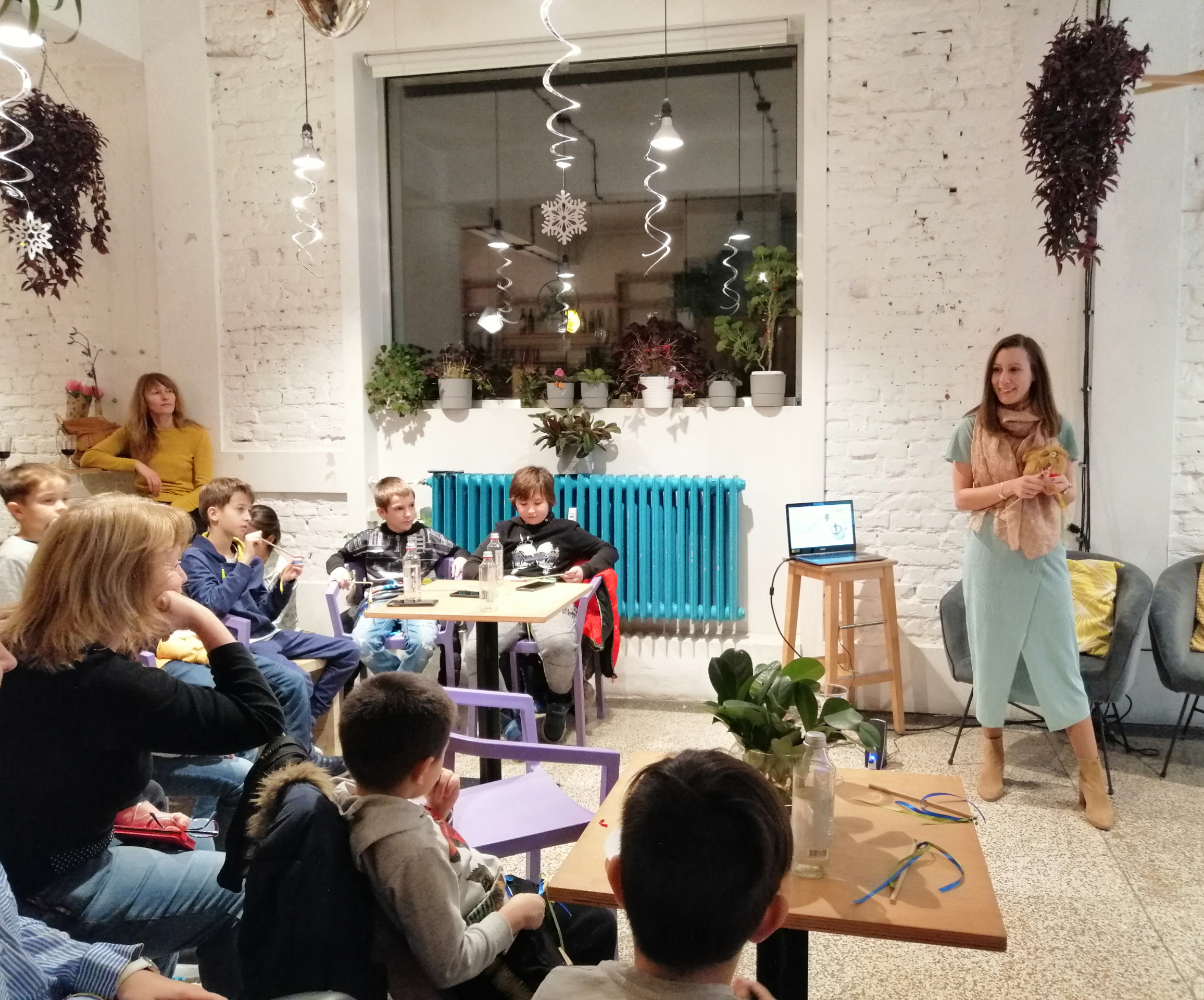 Среща-разговор с Роси Михова за новата ѝ книга "ТРИМА НАСАМЕ. Задочни разговори с Макс Фриш"