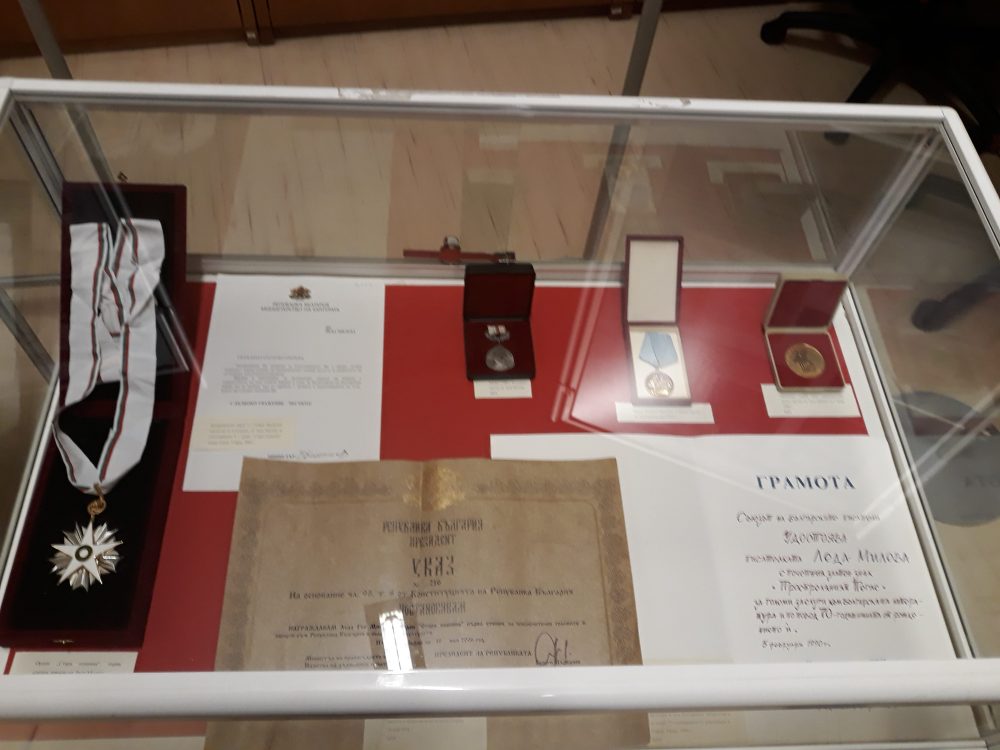 Среща-разговор с Роси Михова за новата ѝ книга "ТРИМА НАСАМЕ. Задочни разговори с Макс Фриш"