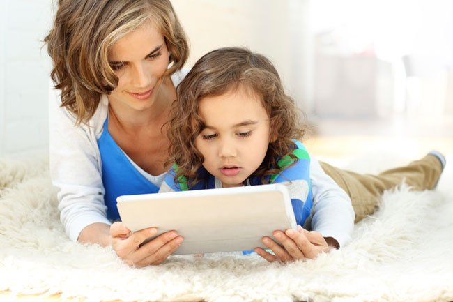 Среща-разговор с Роси Михова за новата ѝ книга "ТРИМА НАСАМЕ. Задочни разговори с Макс Фриш"