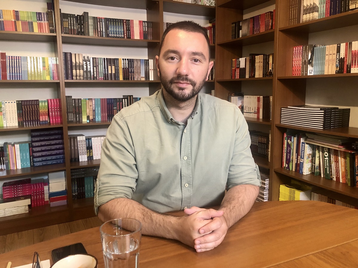 POIESIS/POLEMOS: Боряна Кацарска за поезията на Цочо Бояджиев